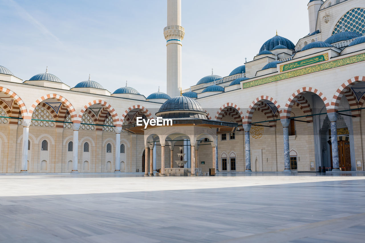 View of courtyard of the grand camlica mosque, camii in istanbul. new famous place in turkey.