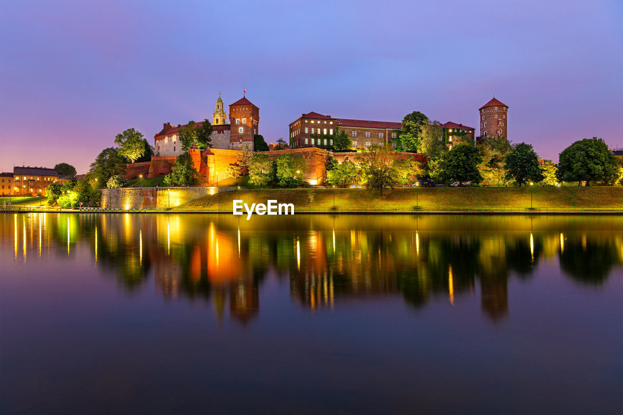 Castel wawel in krakow, poland, by night