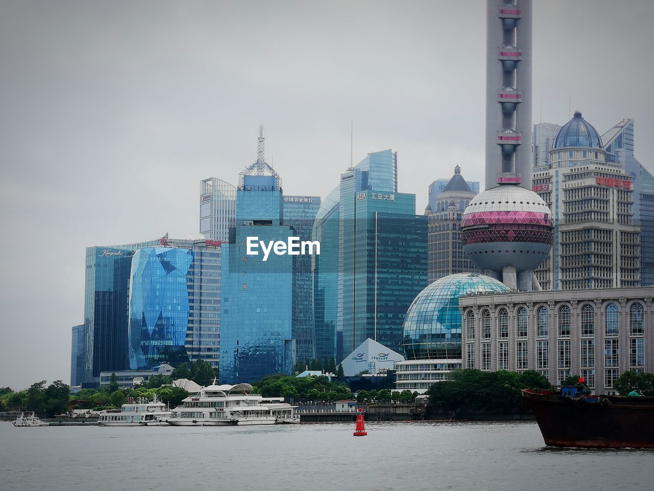 VIEW OF BUILDINGS AGAINST SKY