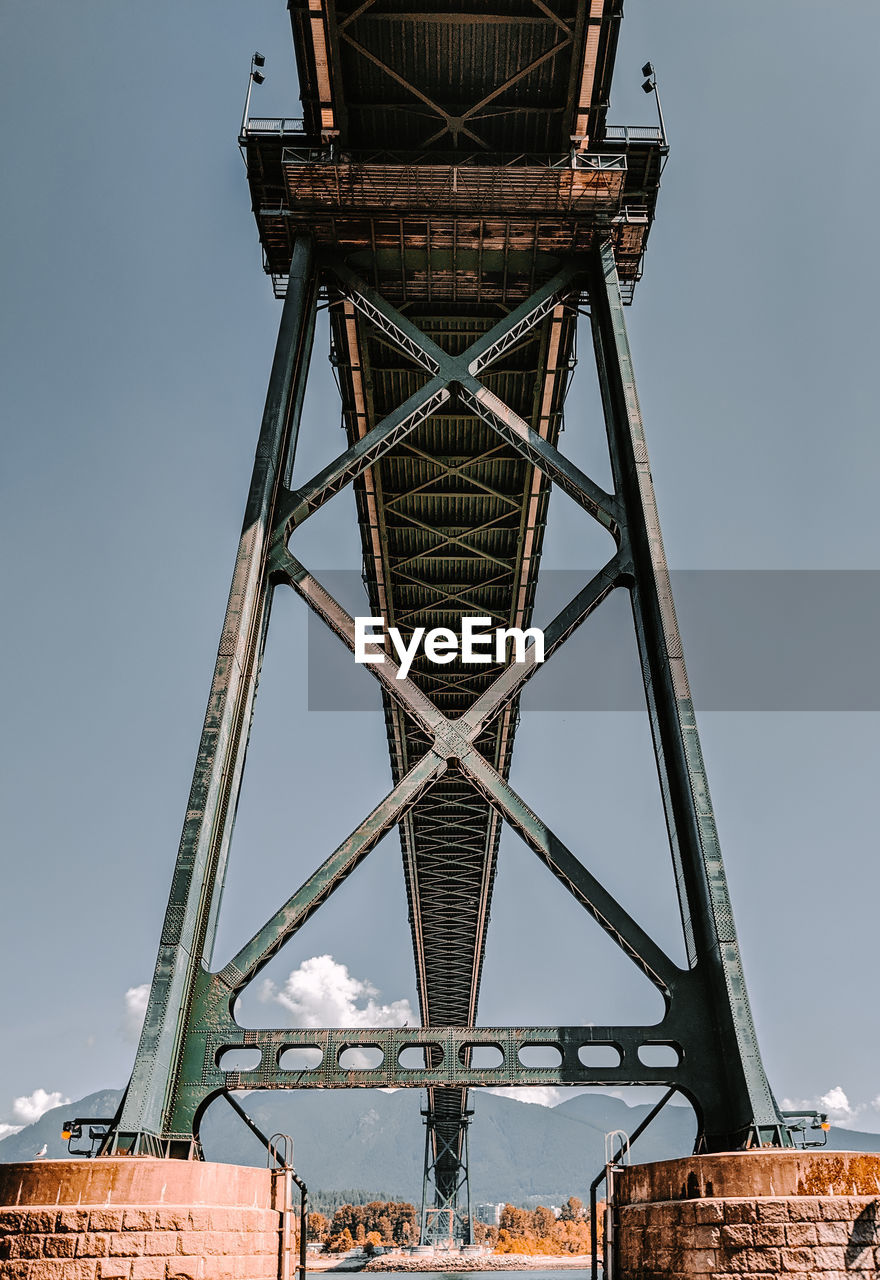 LOW ANGLE VIEW OF OLD BRIDGE