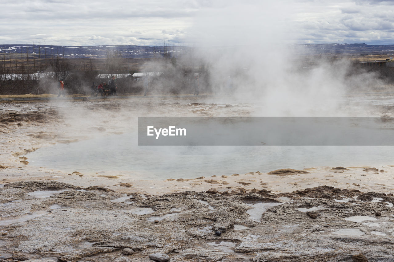 Stokkur, phase of exhalation of steam from the subsoil