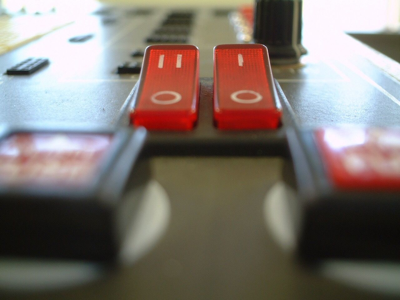 CLOSE-UP OF COMPUTER KEYBOARD ON FLOOR