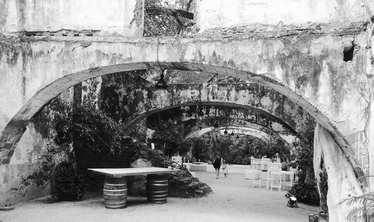 Tourists at old palace