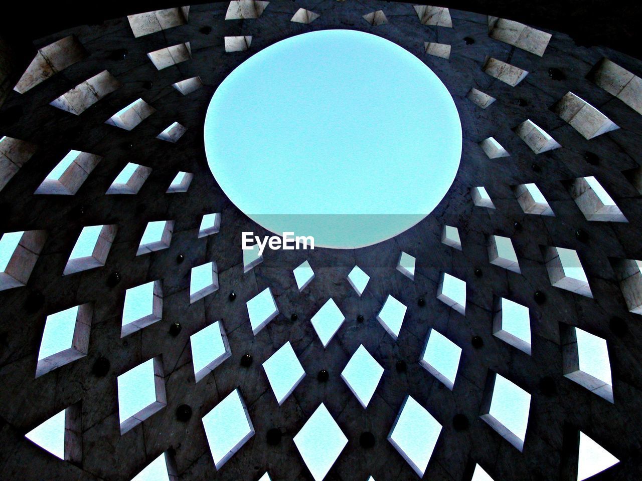 LOW ANGLE VIEW OF SPIRAL STAIRCASE