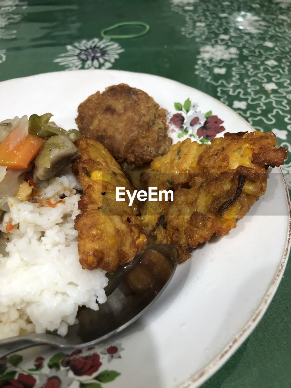 food and drink, food, freshness, healthy eating, fried food, dish, wellbeing, plate, produce, meat, serving size, no people, curry, indoors, fish, vegetable, still life, chicken meat, high angle view, cuisine, meal, rice - food staple, table, chicken, close-up, asian food