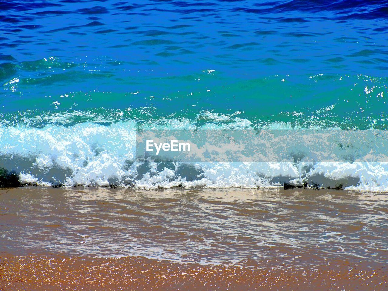 SCENIC VIEW OF BEACH