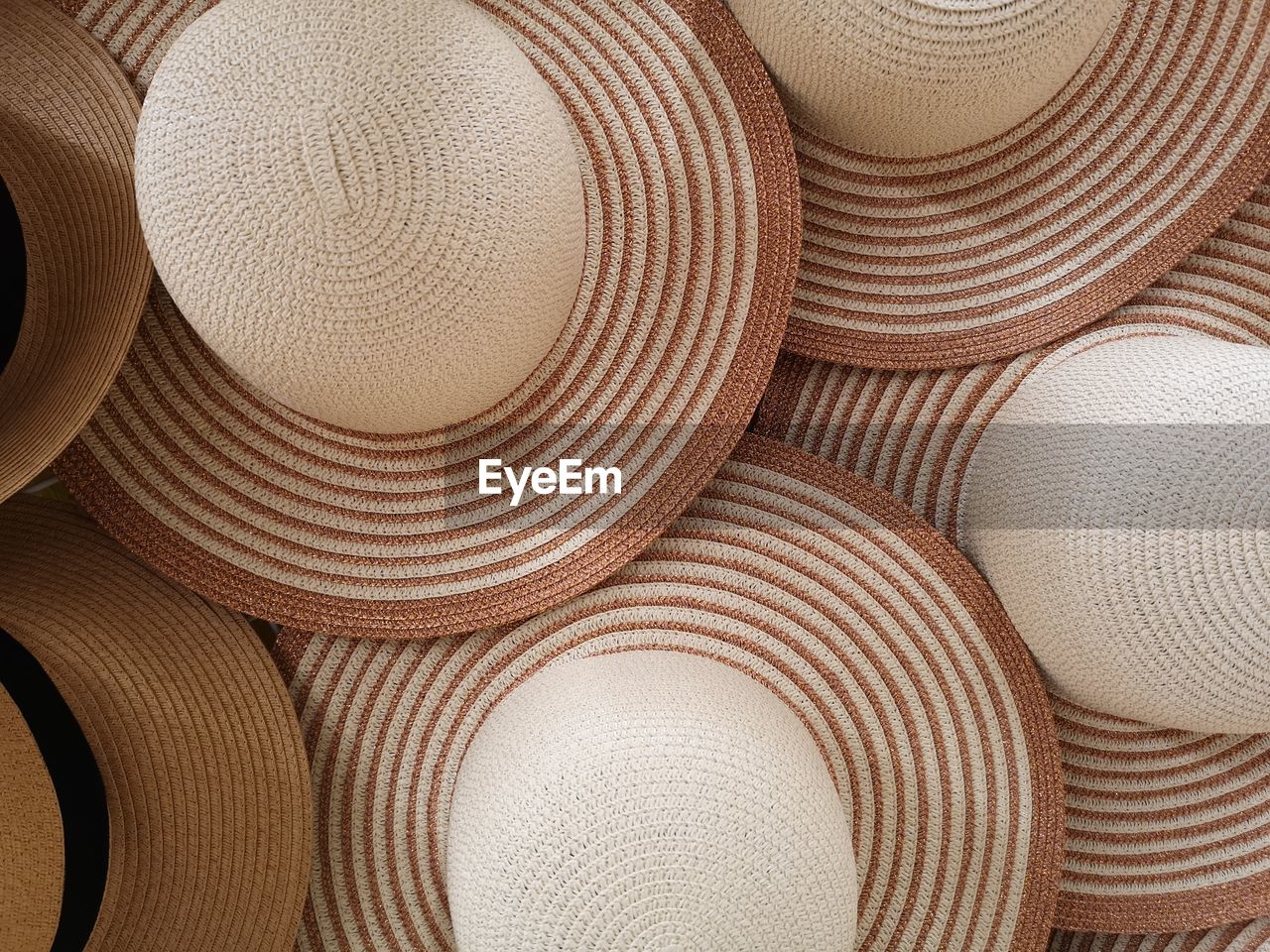 Women's straw hats for sale