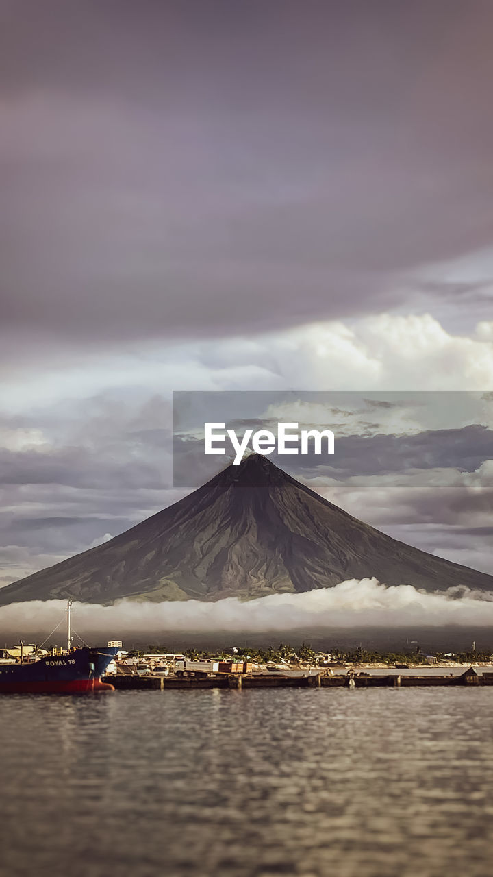 Mayon volcan