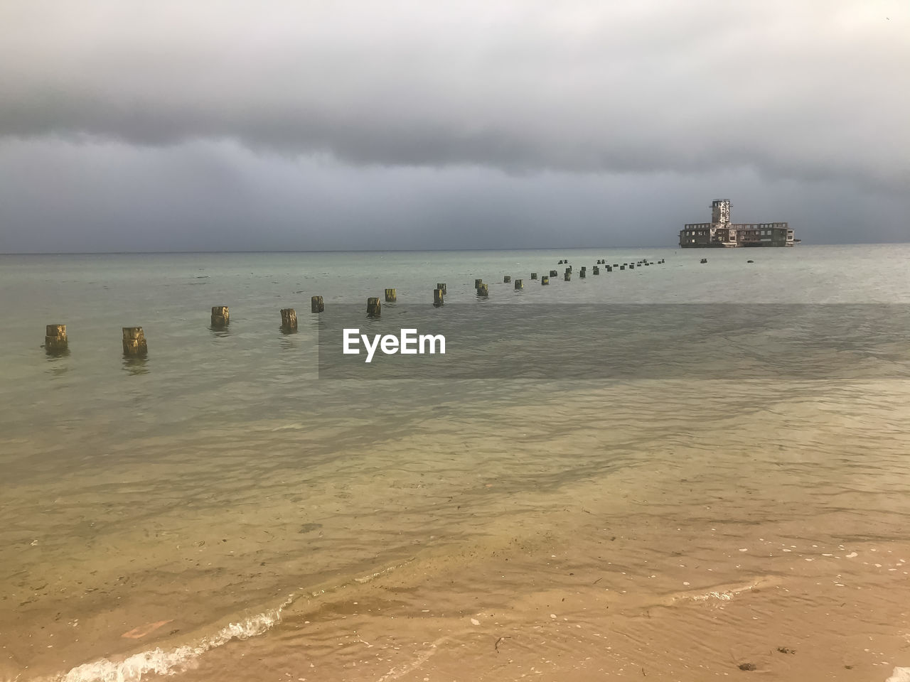 SCENIC VIEW OF SEA AND SKY