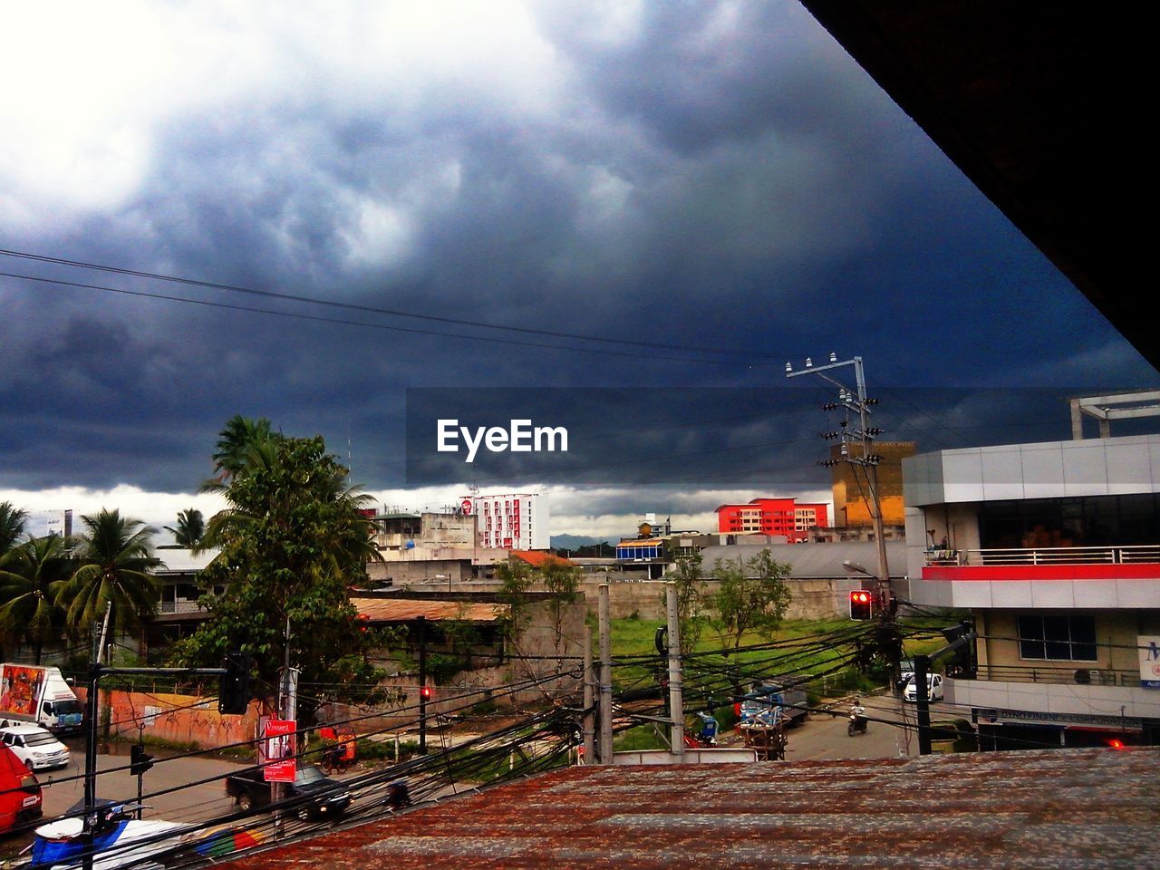 CLOUDY SKY OVER ROAD