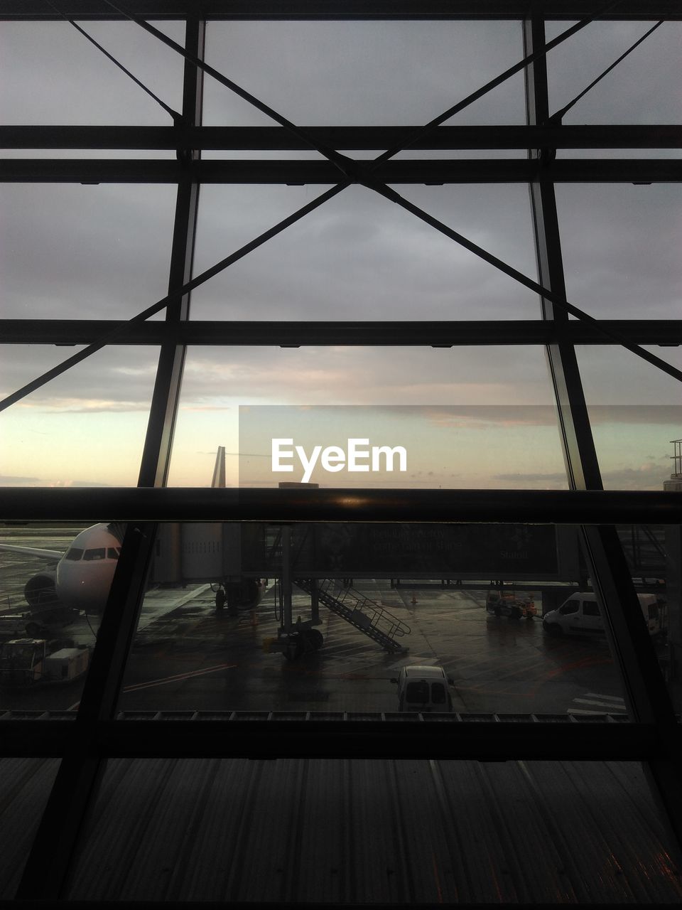 VIEW OF SUSPENSION BRIDGE AGAINST SKY