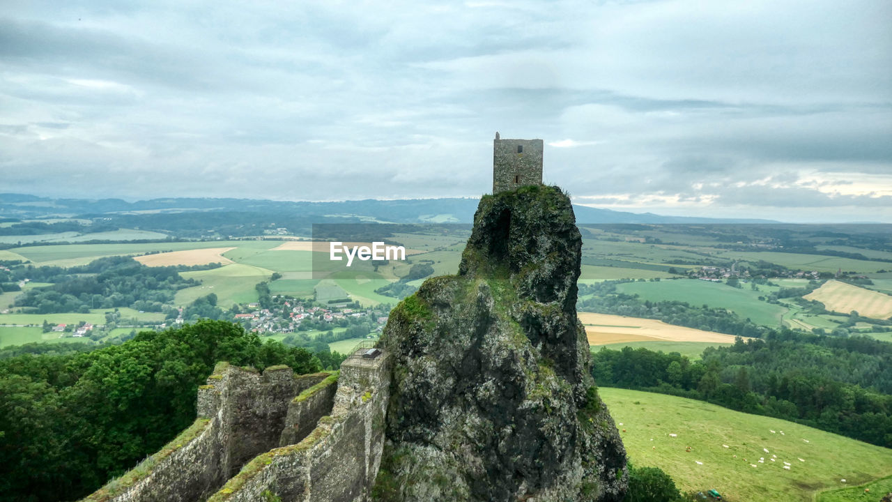 Scenic view of castle ruin against sky