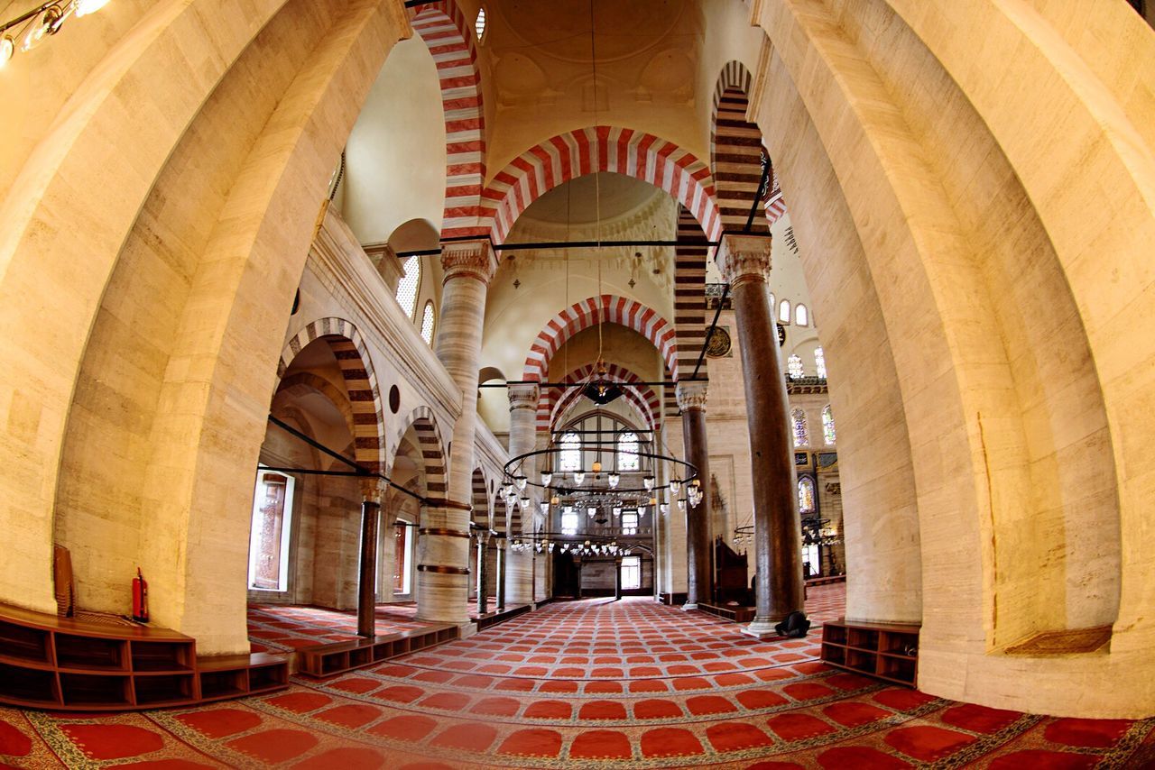 Corridor in suleymaniye mosque