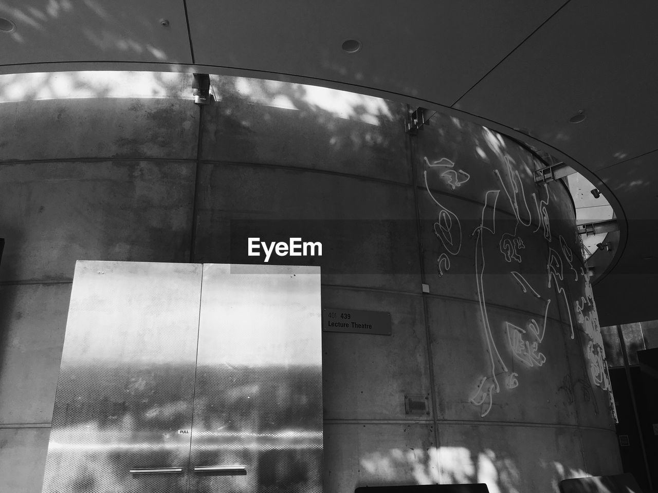 CLOSE-UP OF AIRPLANE ON WINDOW