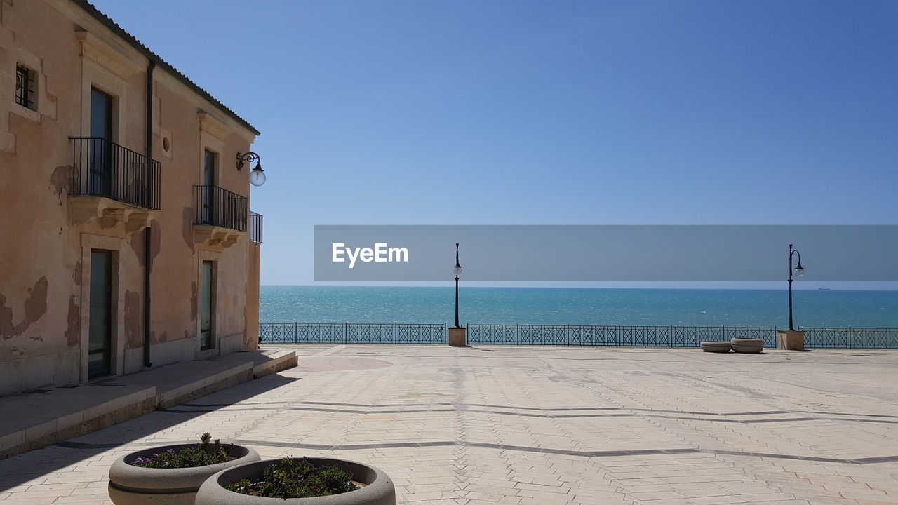 VIEW OF SEA AGAINST CLEAR SKY