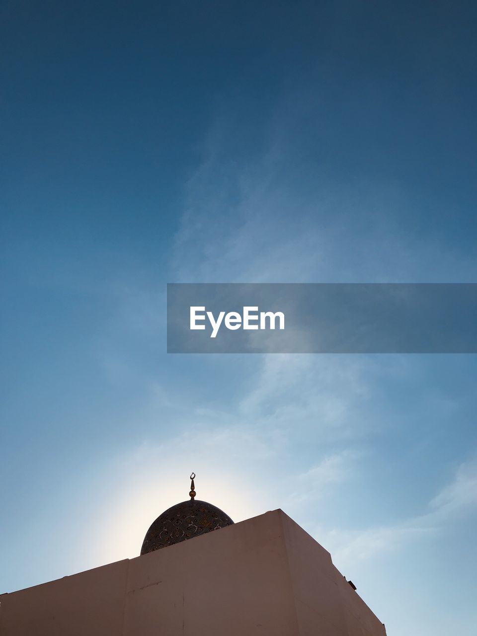 LOW ANGLE VIEW OF CATHEDRAL AGAINST SKY