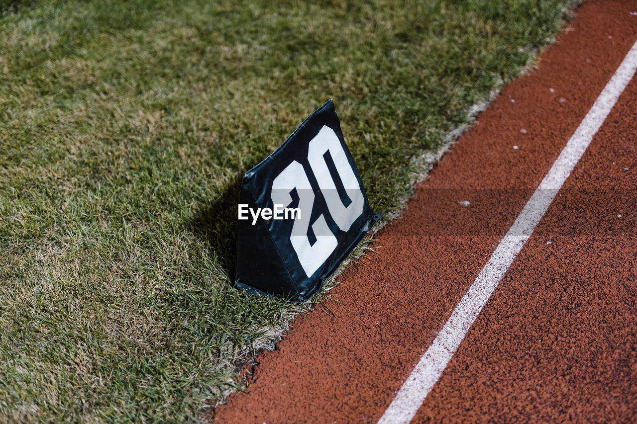 A twenty yard line marker ready for rehearsal at marching band rehearsal