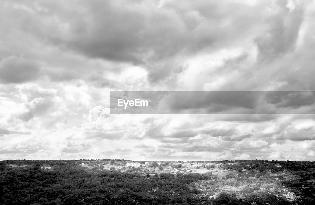 SCENIC VIEW OF CLOUDSCAPE