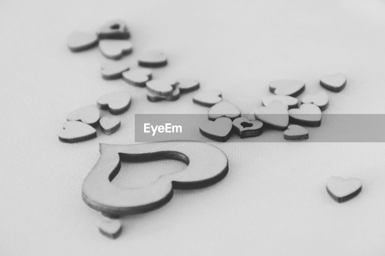 HIGH ANGLE VIEW OF TEXT ON PAPER