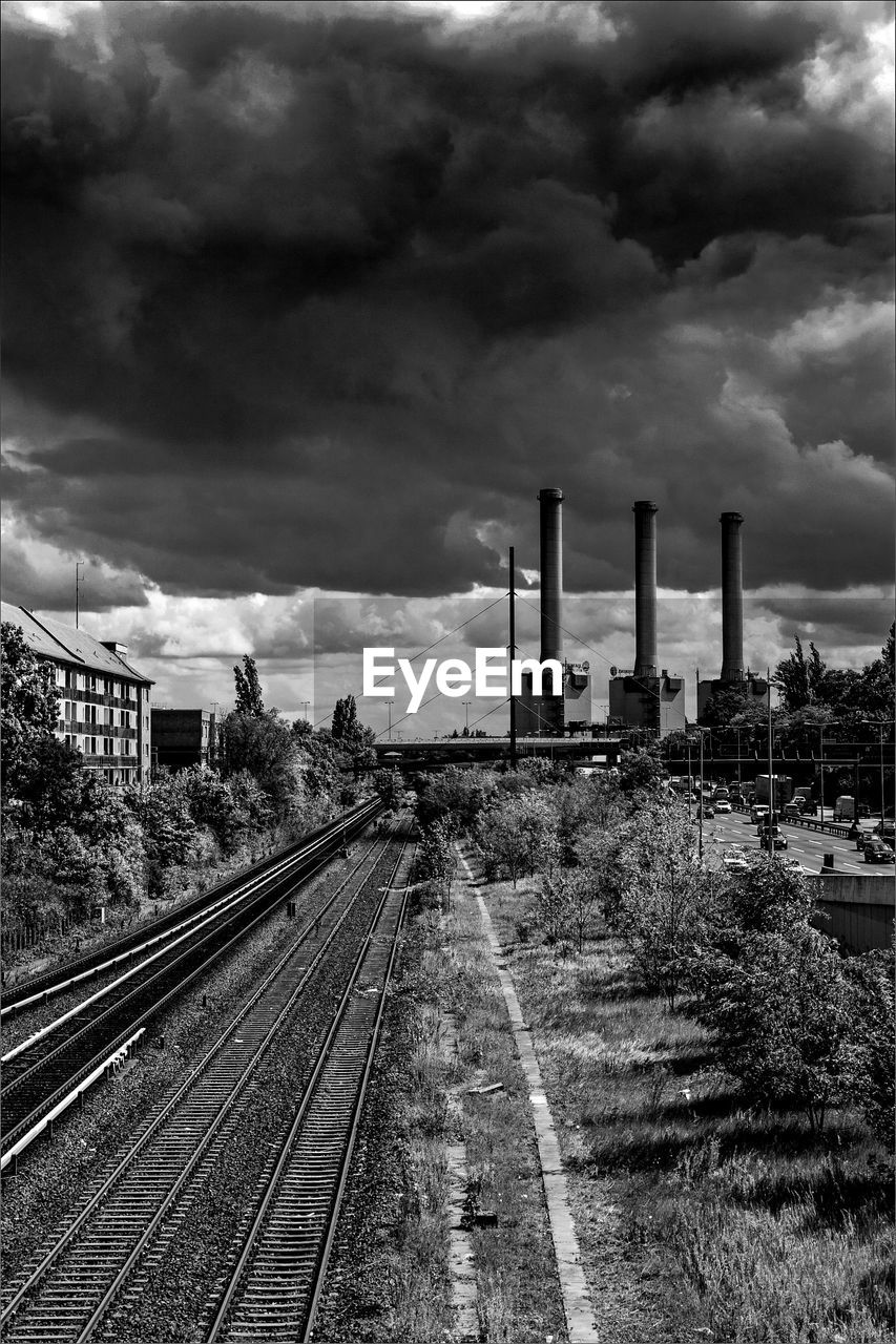 RAILROAD TRACK AGAINST SKY