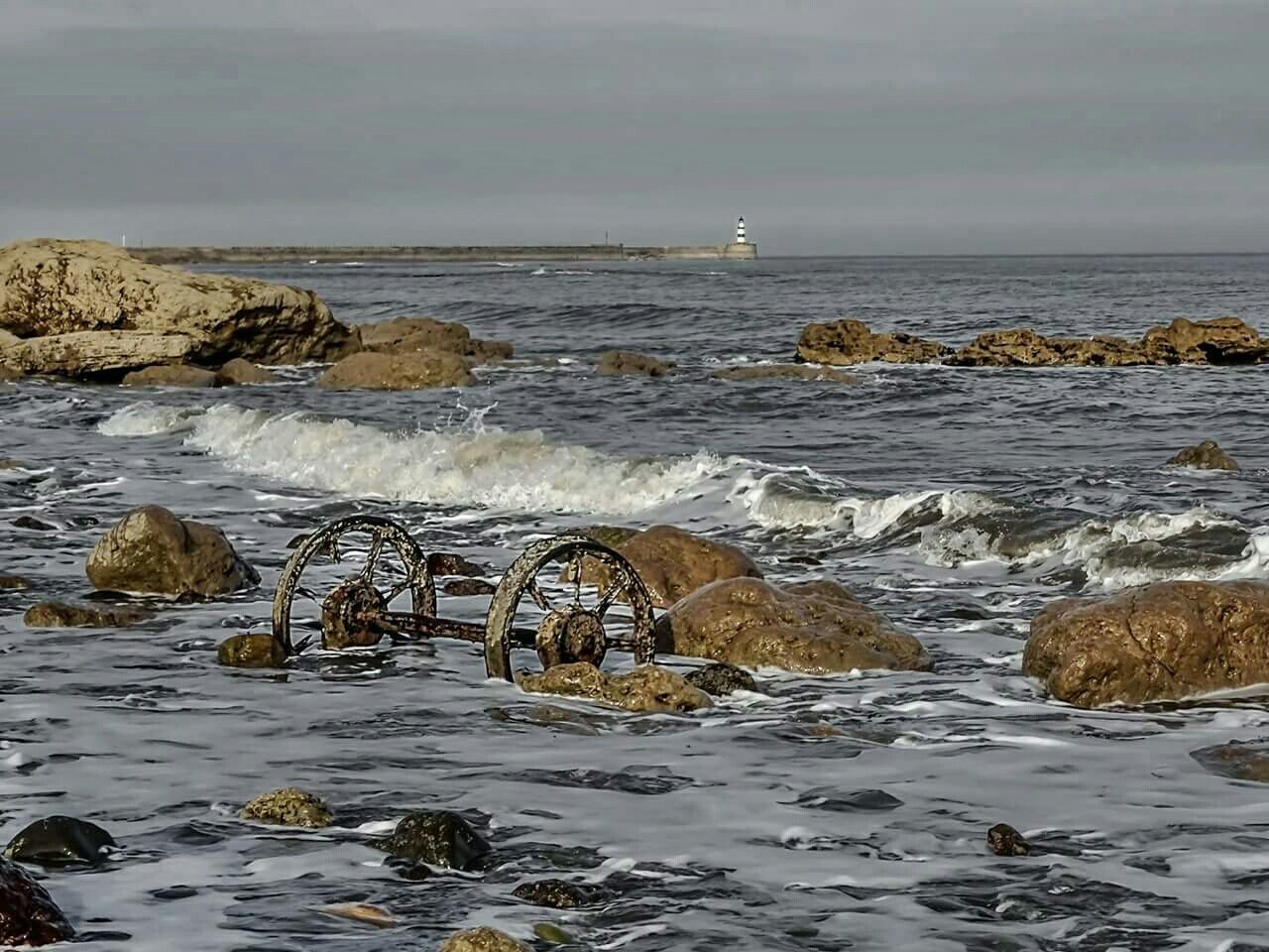 VIEW OF SEA AGAINST SKY