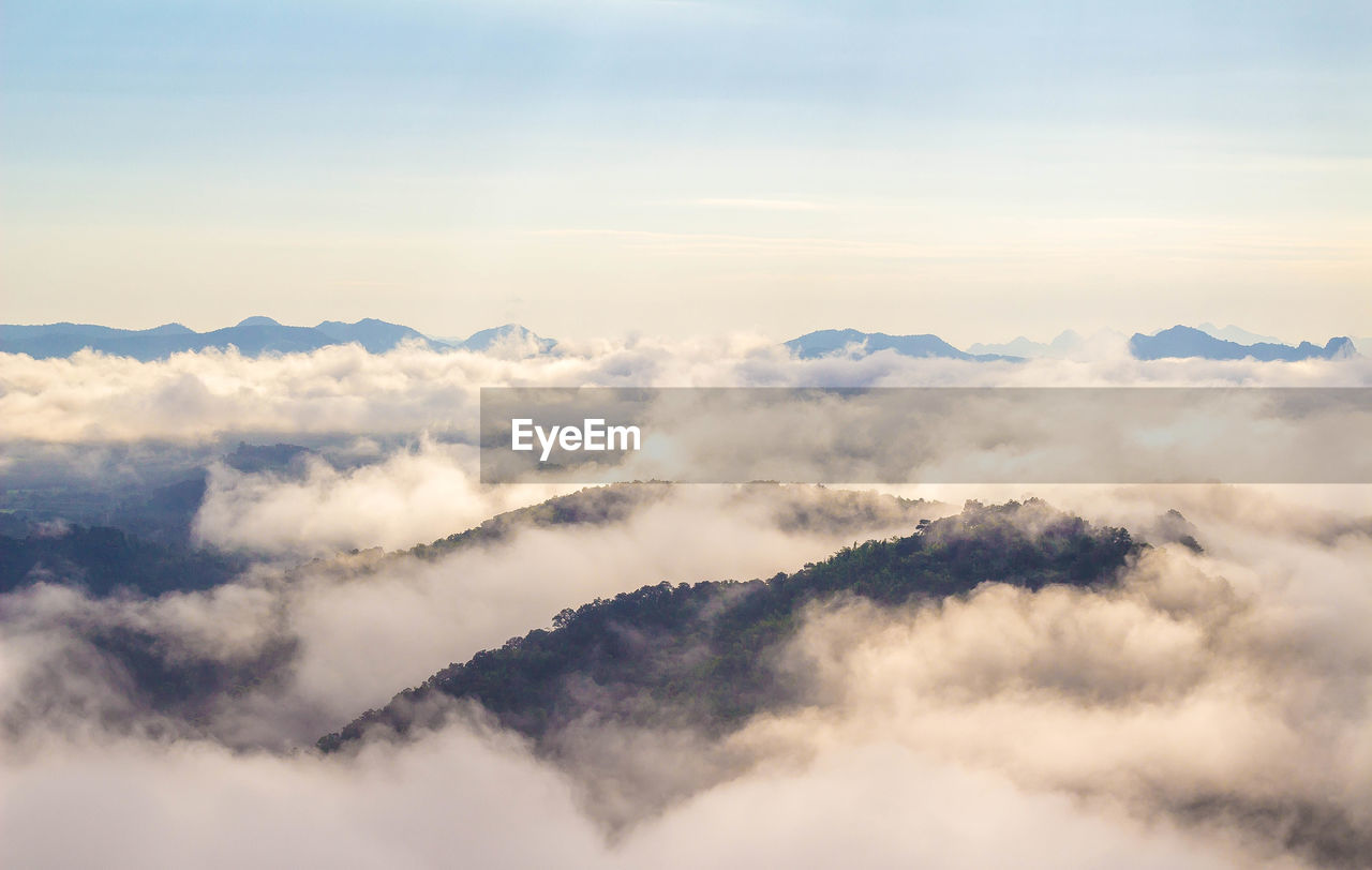 Low angle view of cloudscape against sky