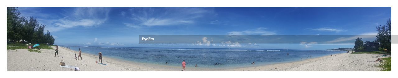 PANORAMIC VIEW OF BEACH