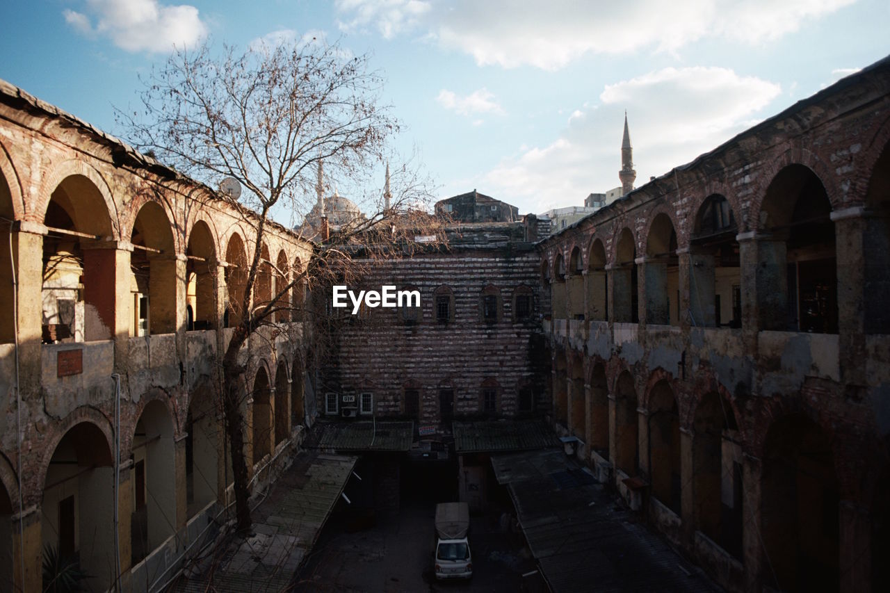 LOW ANGLE VIEW OF OLD BUILDING