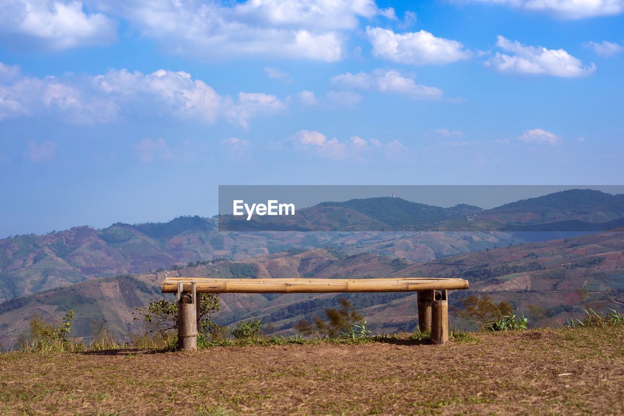 Viewpoint of phulomlo mountain where locates in thailand.