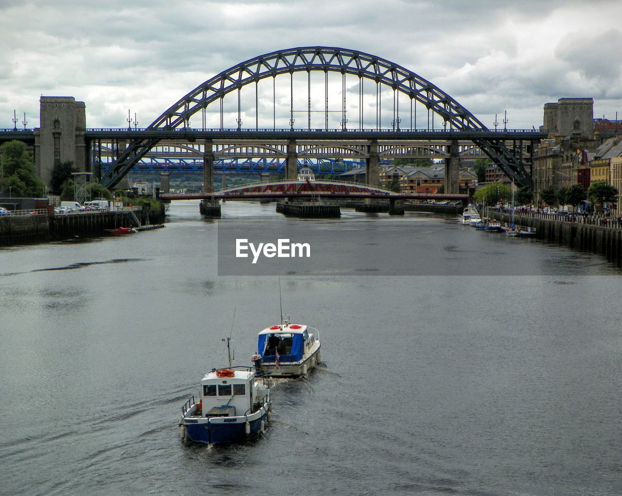 Tyne bridge over river