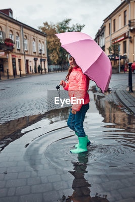 Pink rain hot sale umbrella