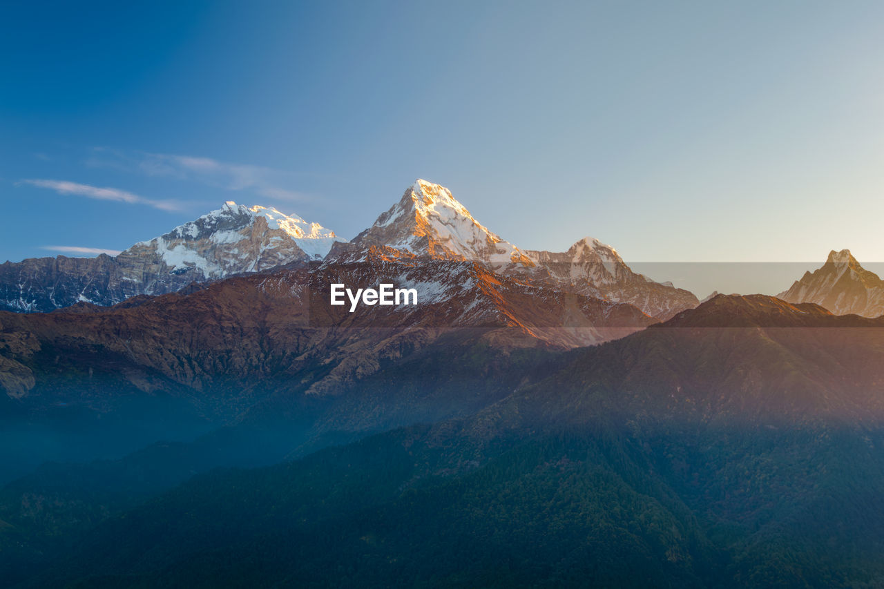 Scenic view of snowcapped machapuchare peak, annapurna mountains in the himalayas, nepal