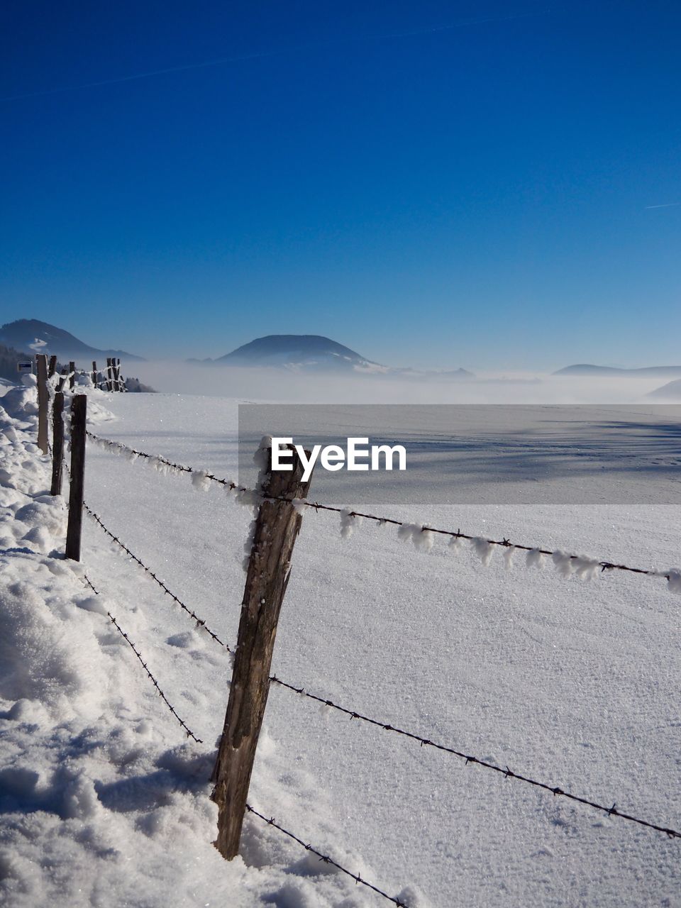 SCENIC VIEW OF LANDSCAPE AGAINST CLEAR BLUE SKY