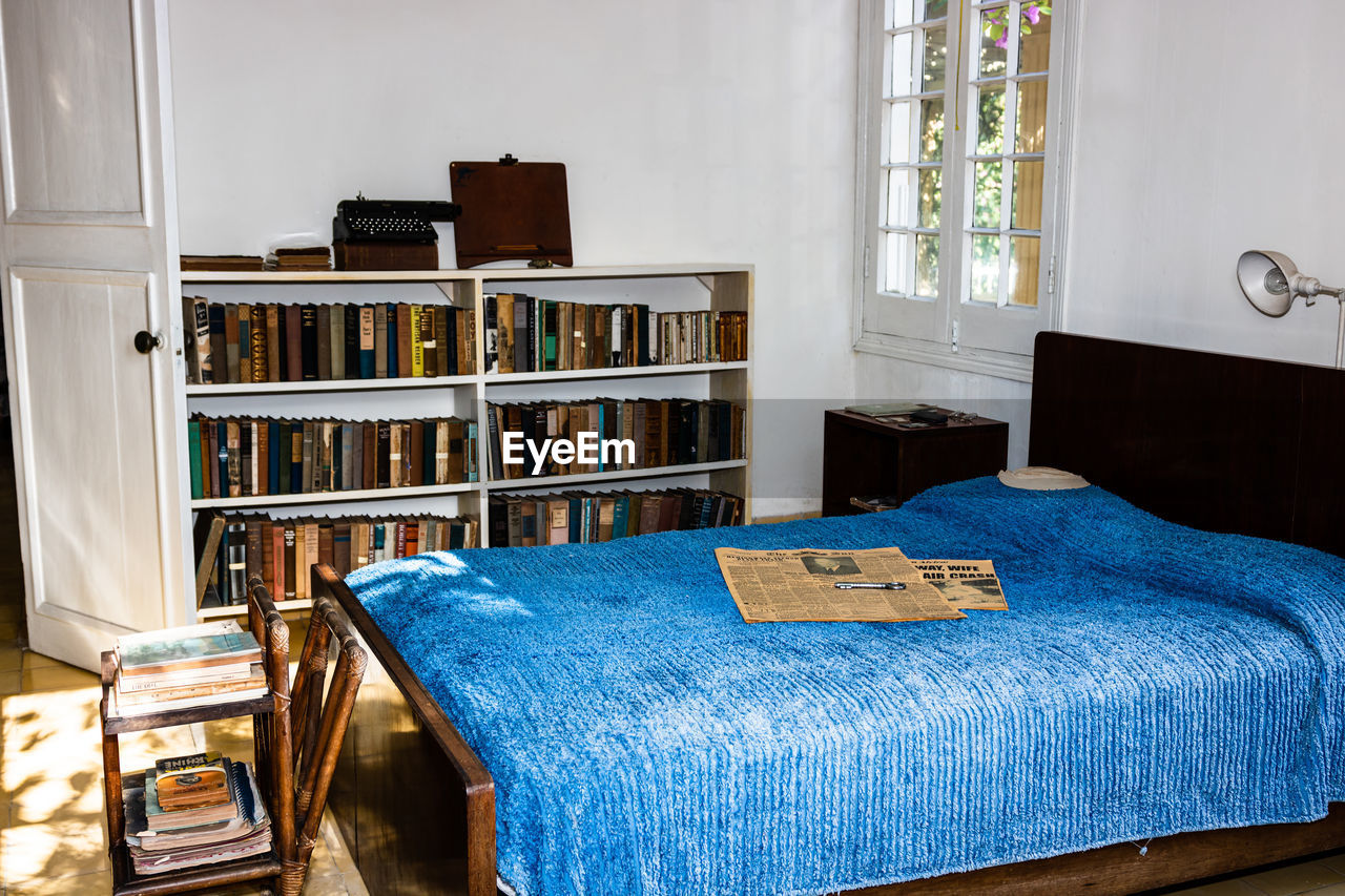 BLUE CHAIR AND TABLE AT HOME