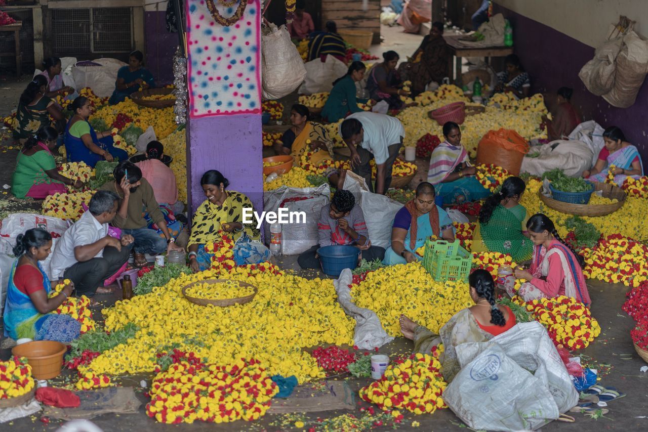 Bangalore wholesale fruit, vegetables and flowers market