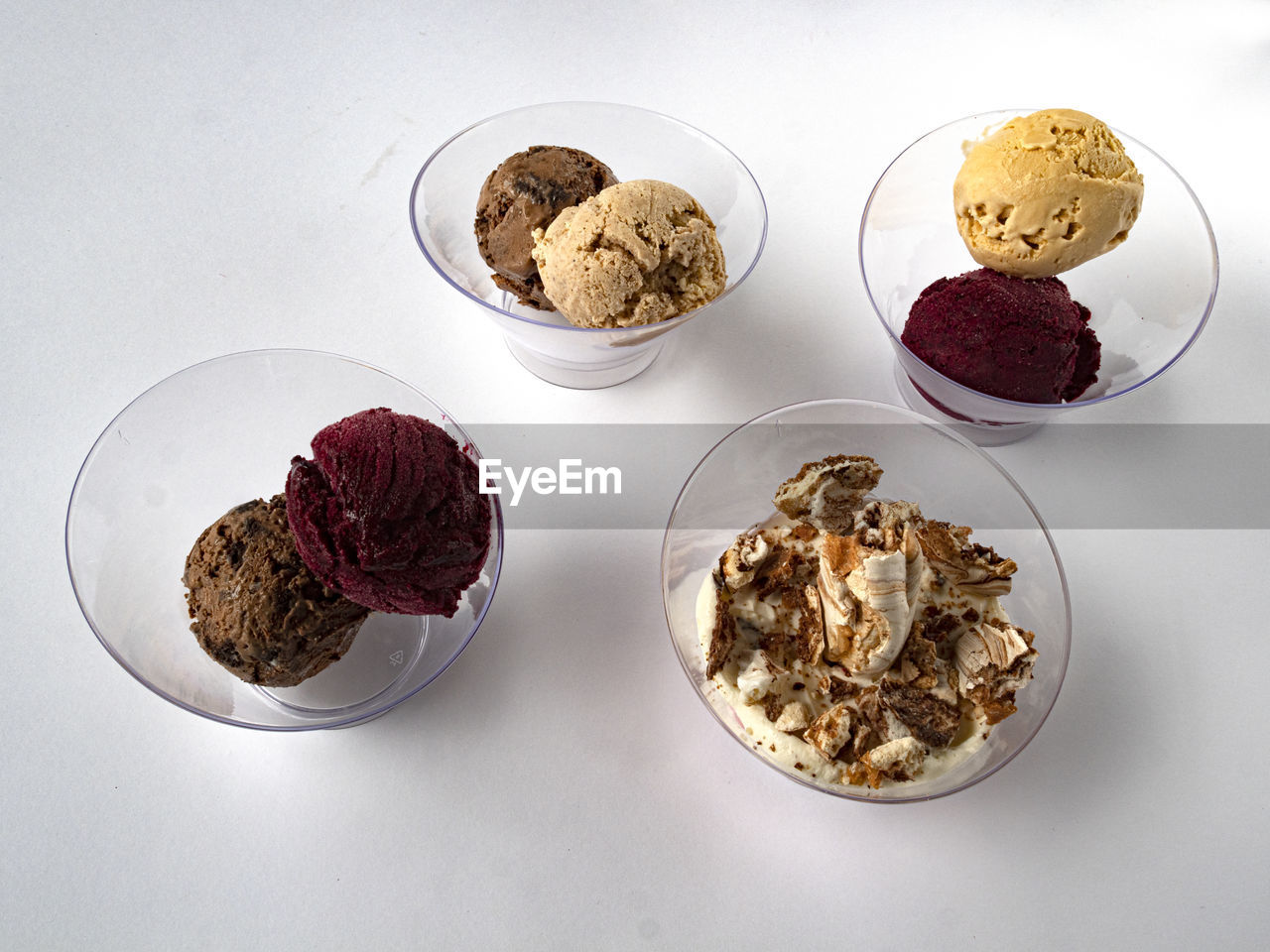 HIGH ANGLE VIEW OF FOOD ON TABLE