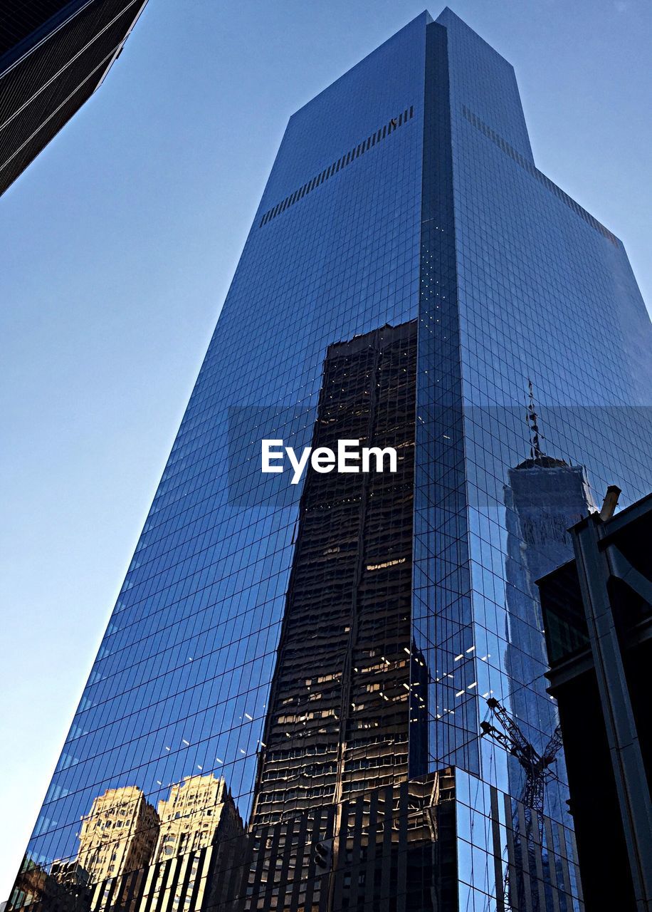 LOW ANGLE VIEW OF SKYSCRAPERS