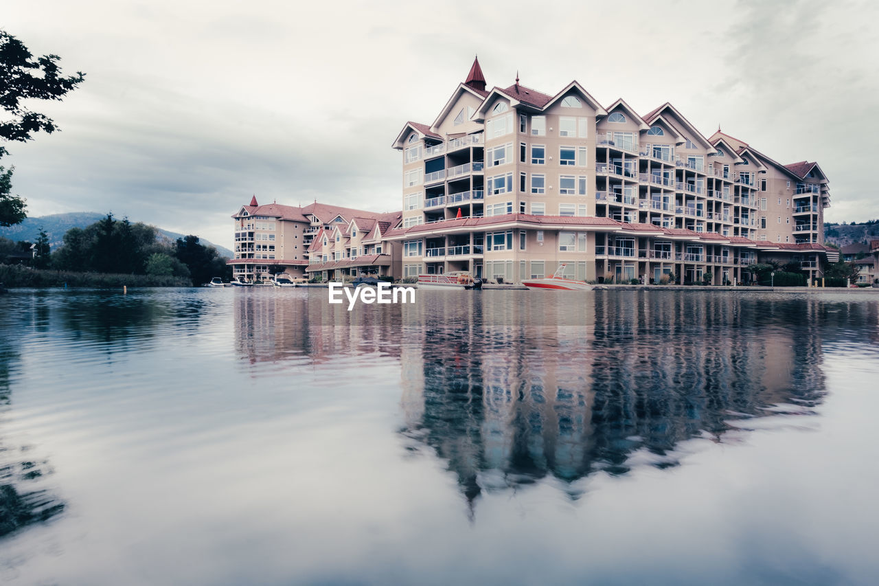 BUILDINGS AT WATERFRONT