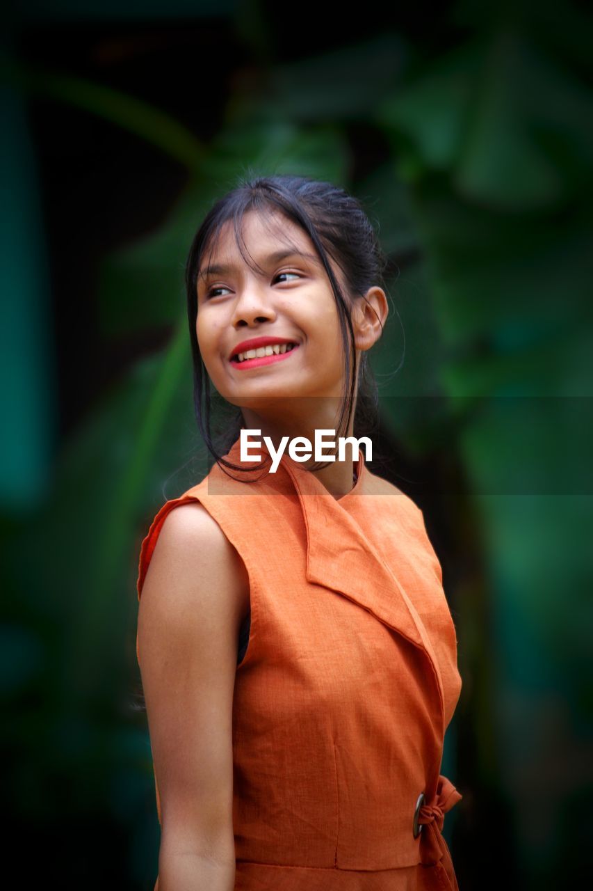 Portrait of a smiling young woman