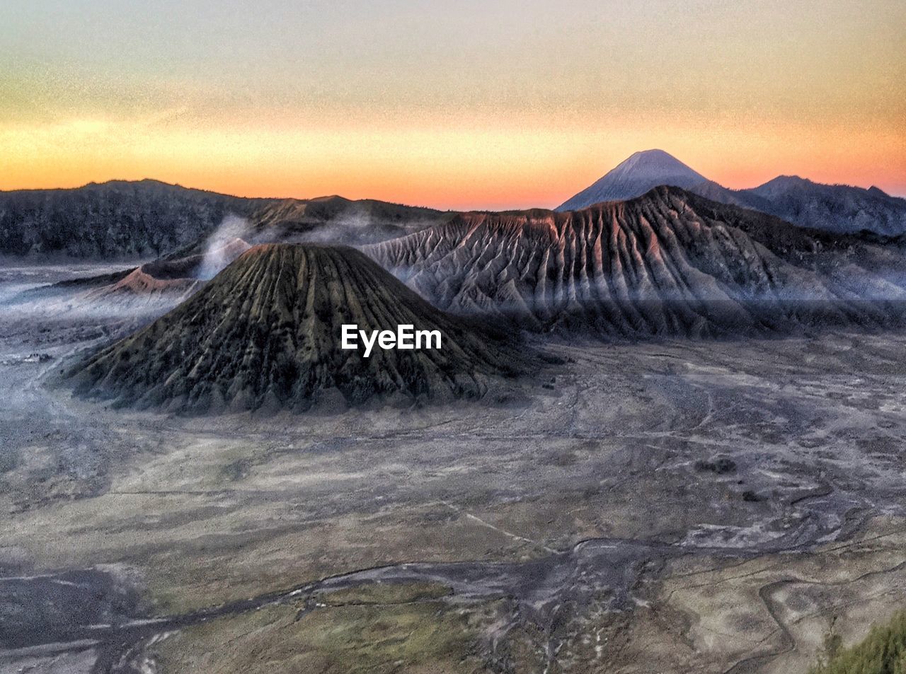 VIEW OF VOLCANIC MOUNTAIN