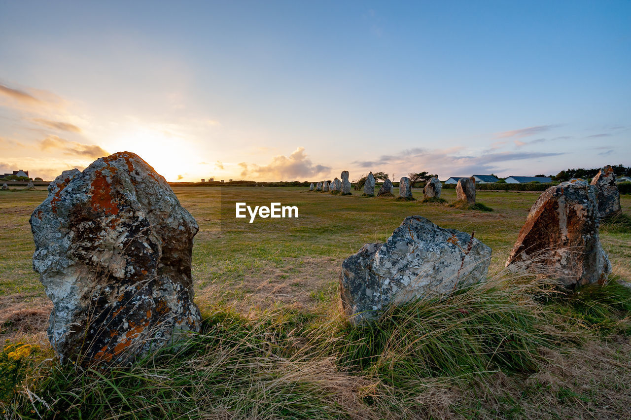 Lagatjar alignments - standing stones