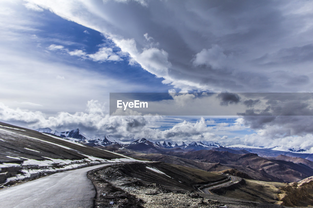 Various views of the tanglangla pass, leh india