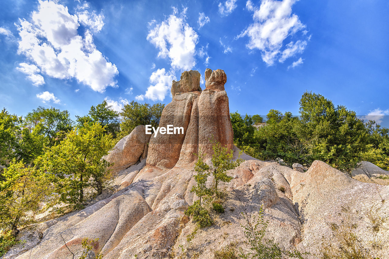 The stone marriage is a natural phenomenon