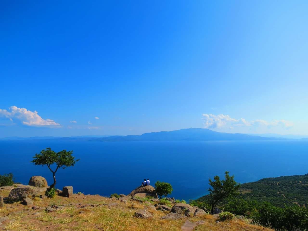 SCENIC VIEW OF LANDSCAPE AGAINST CLEAR SKY