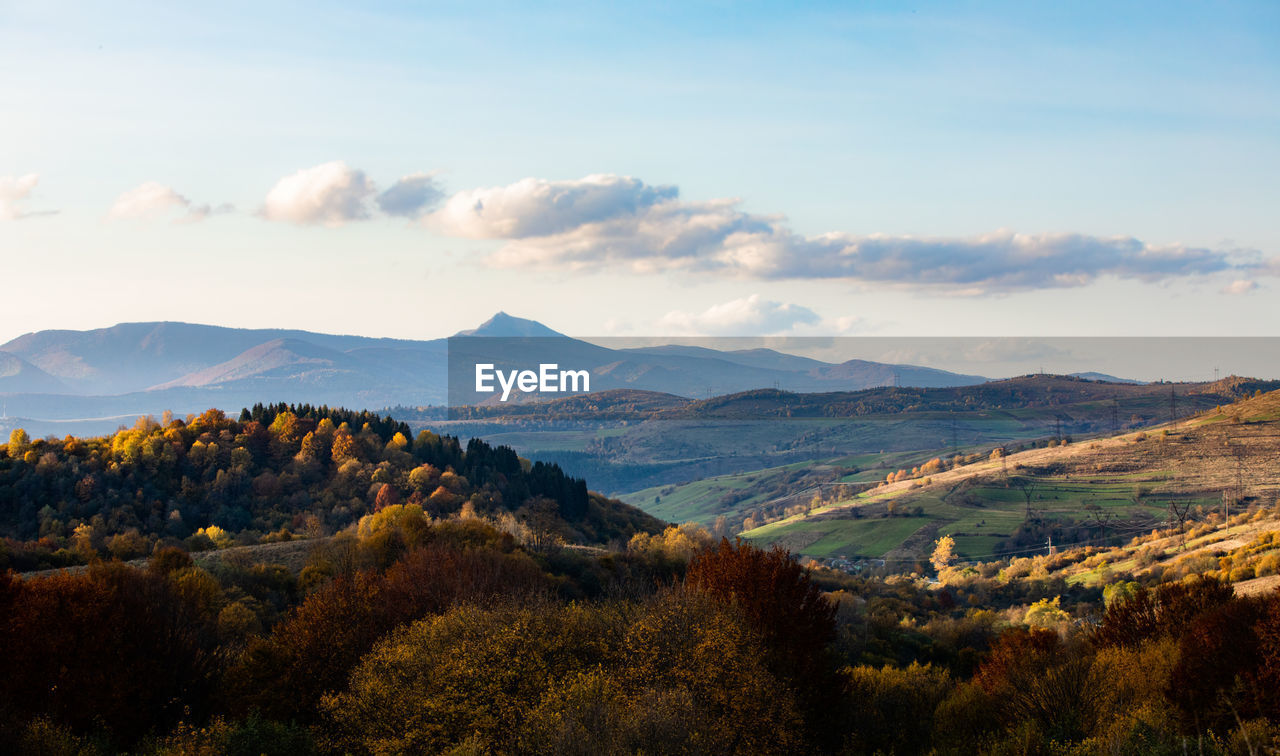 PANORAMIC VIEW OF LANDSCAPE AGAINST SKY