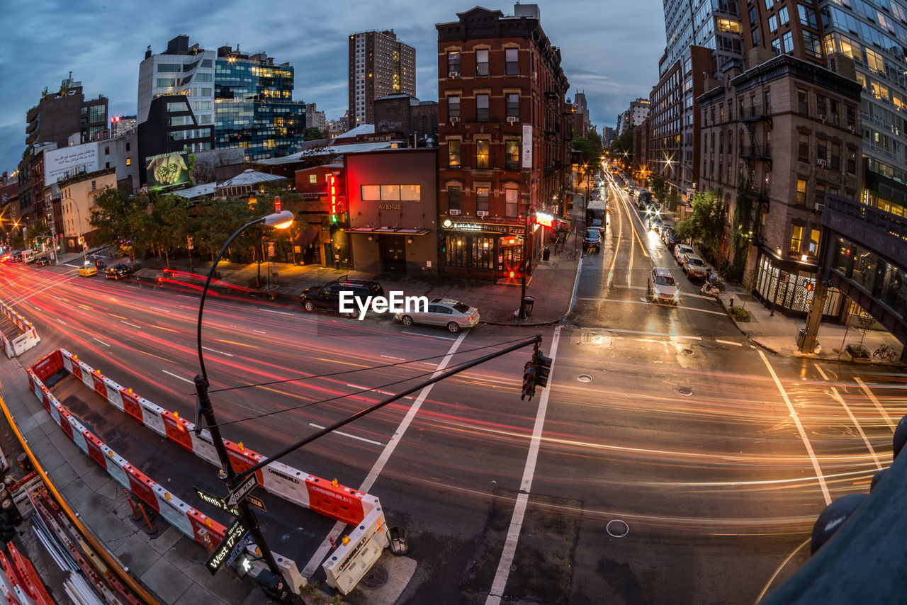 HIGH ANGLE VIEW OF TRAFFIC ON STREET