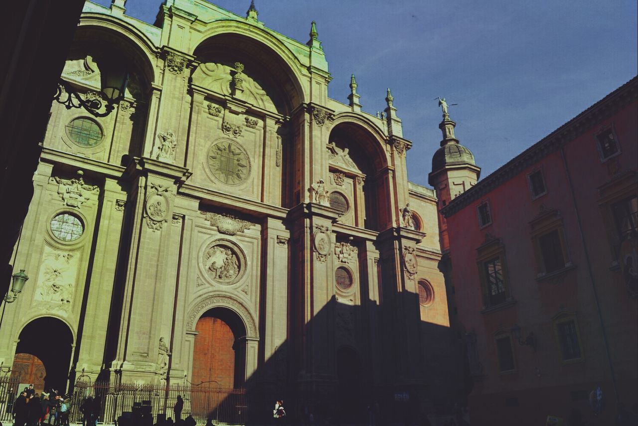 LOW ANGLE VIEW OF CHURCH AGAINST SKY AT NIGHT