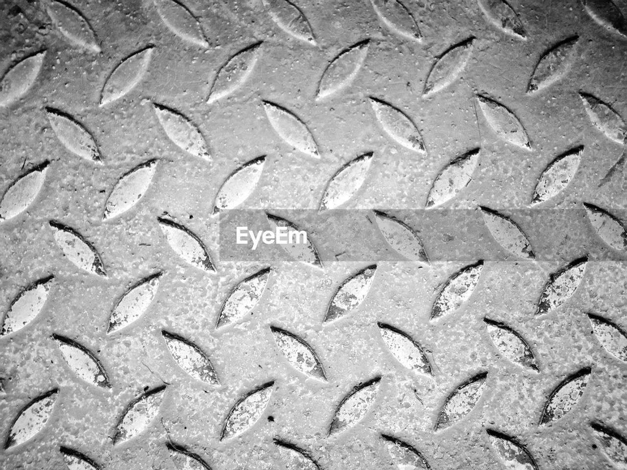 FULL FRAME SHOT OF A DRY PATTERN