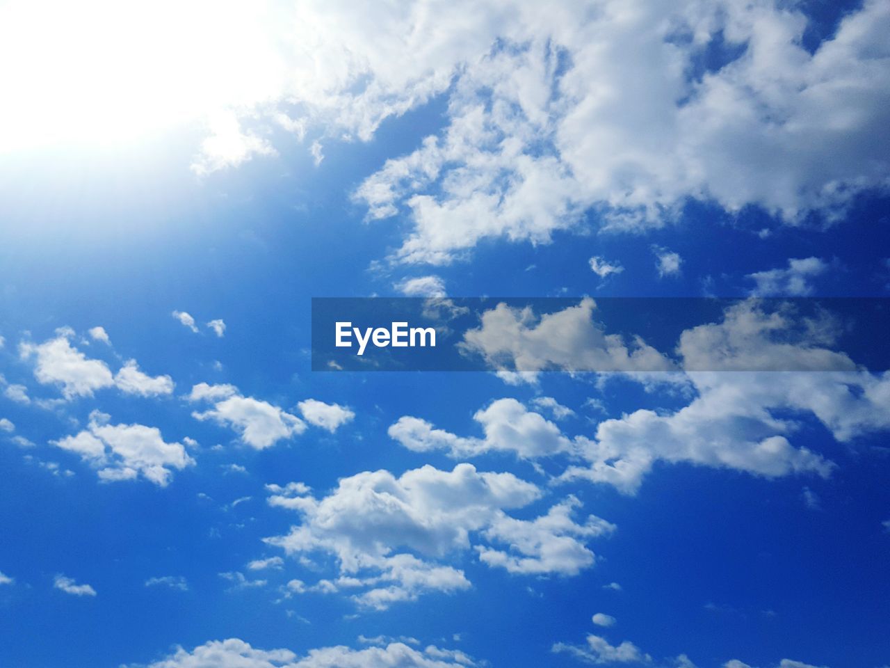 LOW ANGLE VIEW OF CLOUDY SKY
