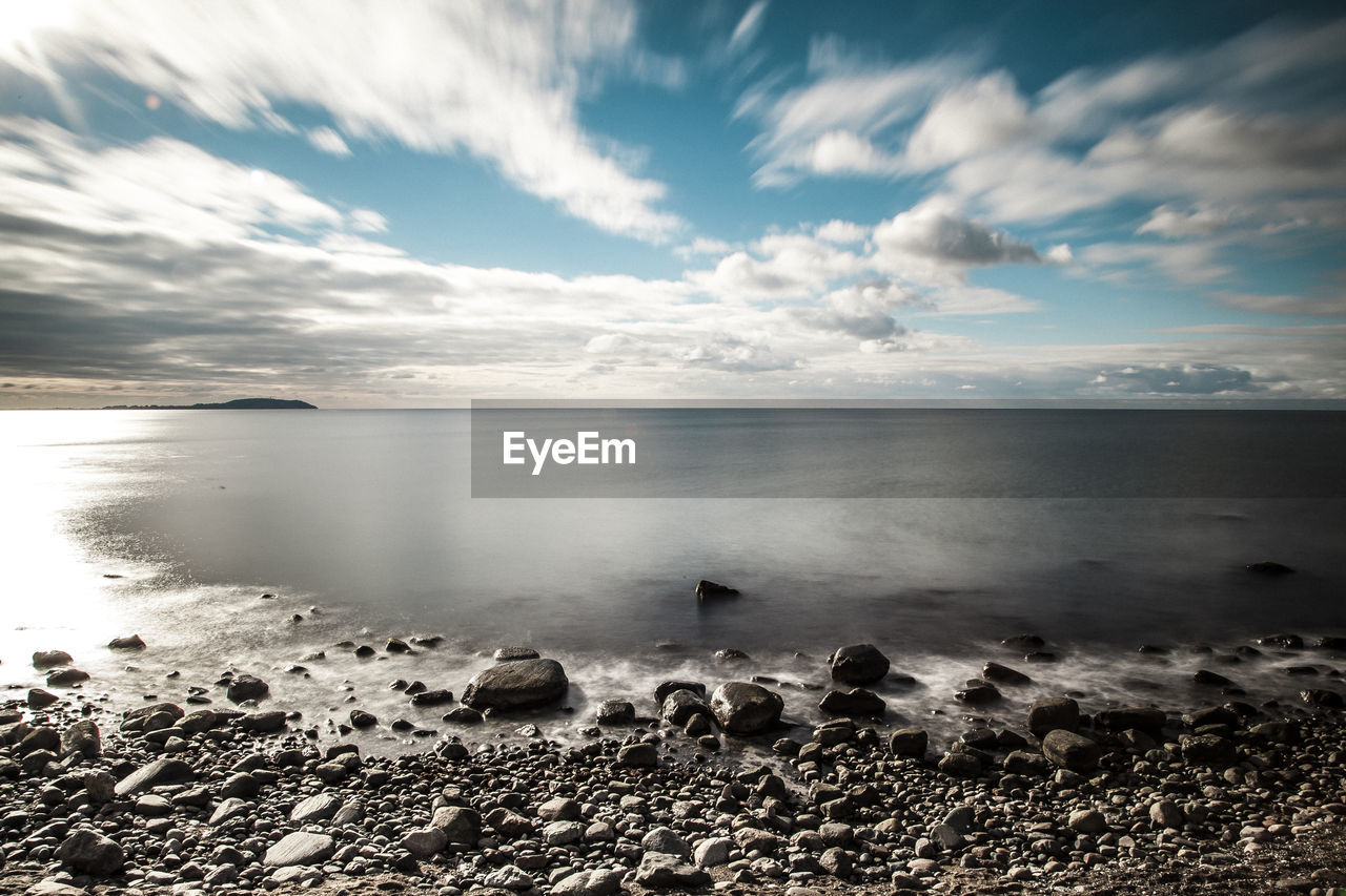 VIEW OF SEA AGAINST SKY